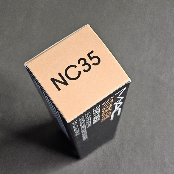 MAC Studio Fix Every-Wear All-Over Face Pen - Picture 6 of 11